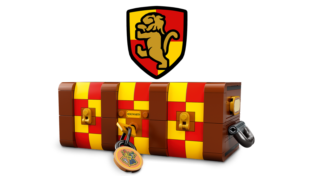 Warner Bros Hogwarts Magical Trunk LEGO