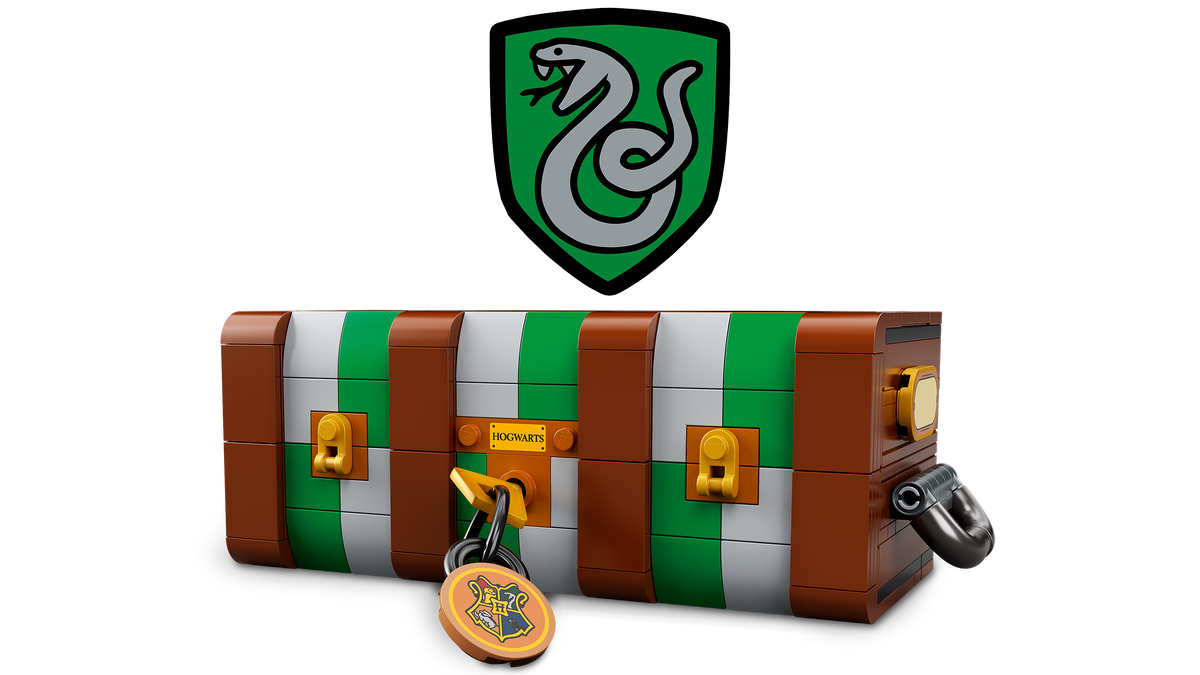 Warner Bros Hogwarts Magical Trunk LEGO