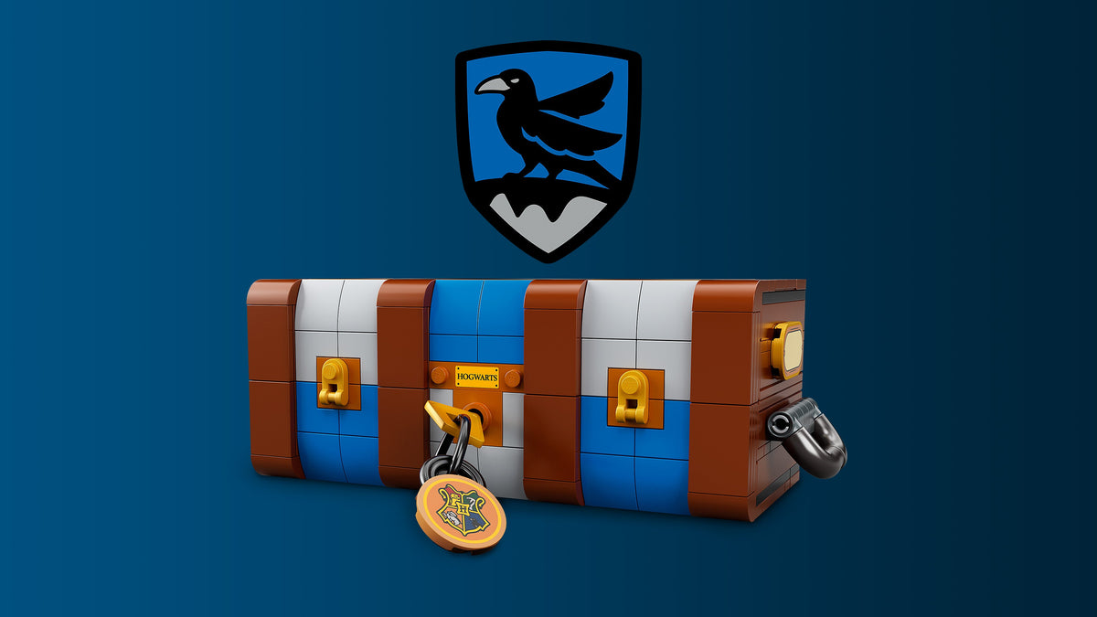 Warner Bros Hogwarts Magical Trunk LEGO
